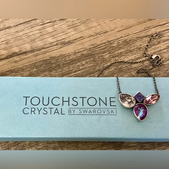 BNIB Reitired Touchstone Crystal by Swarovski, Mulled Necklace - Picture 3 of 7